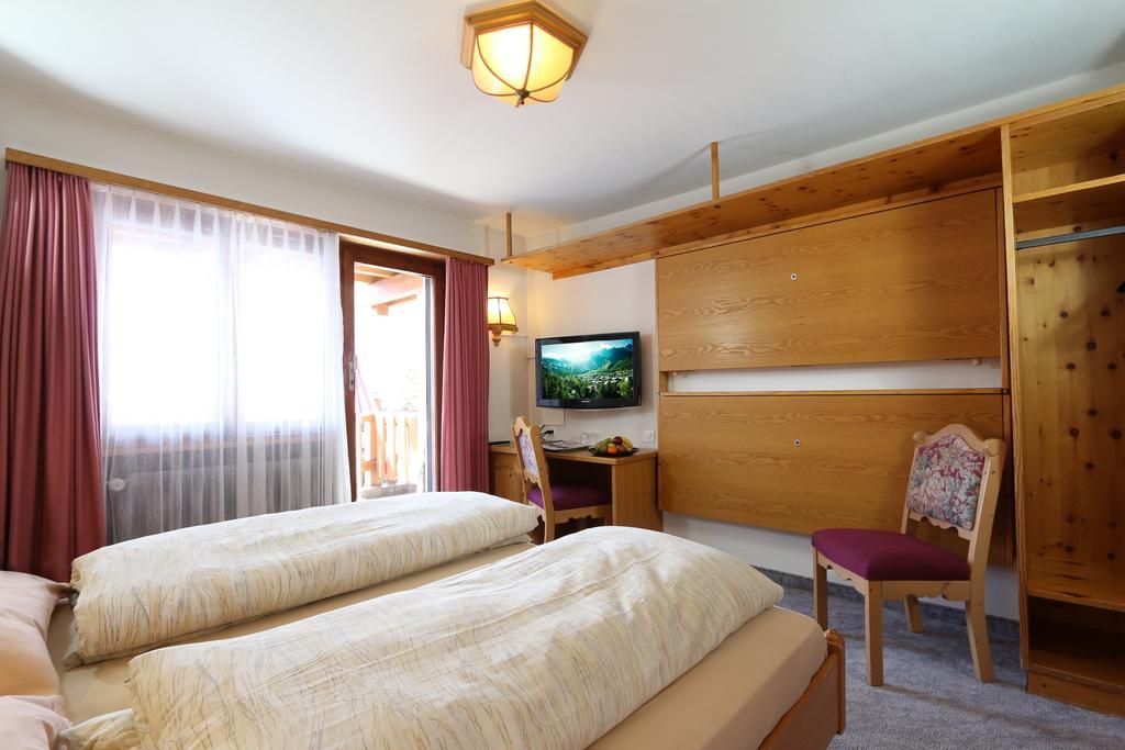 Hotel Alphubel Saas Fee Kültér fotó